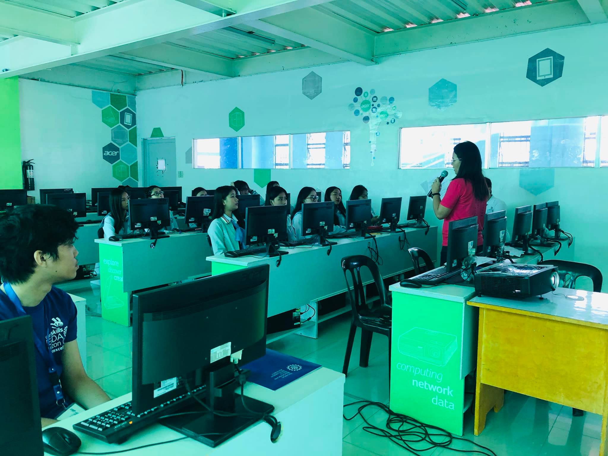 Modern Computer Labs